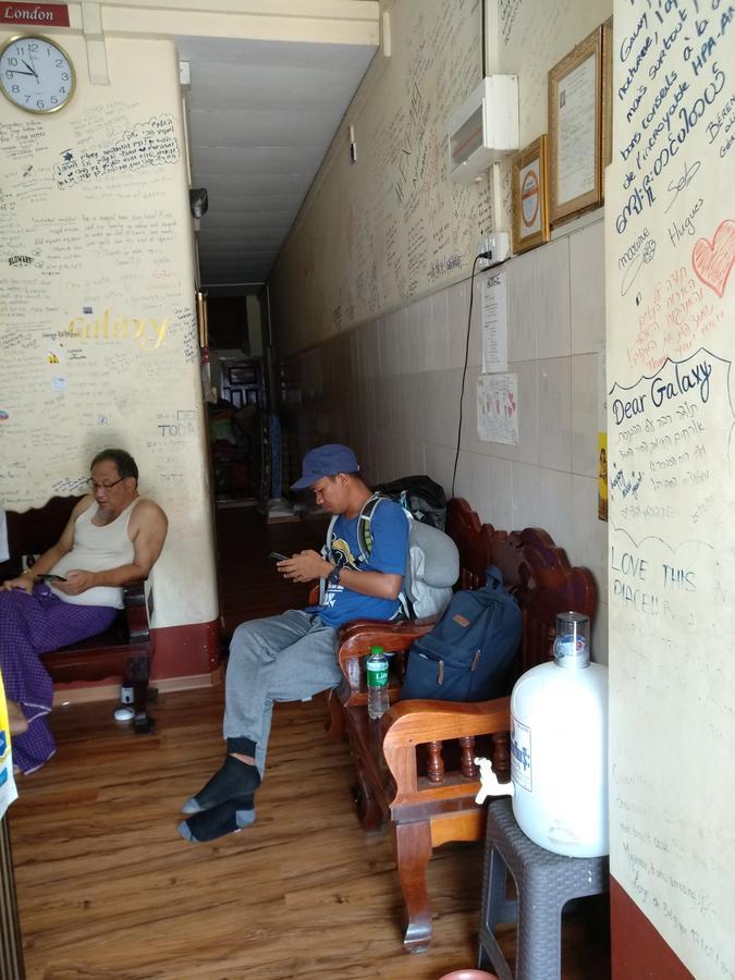 Galaxy Motel Hpa-An Dış mekan fotoğraf