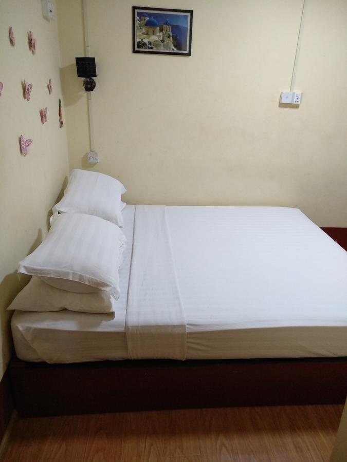 Galaxy Motel Hpa-An Dış mekan fotoğraf